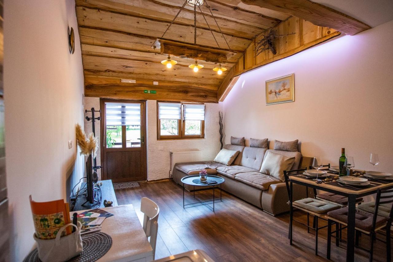 Apartman Mila Josipdol Exterior photo